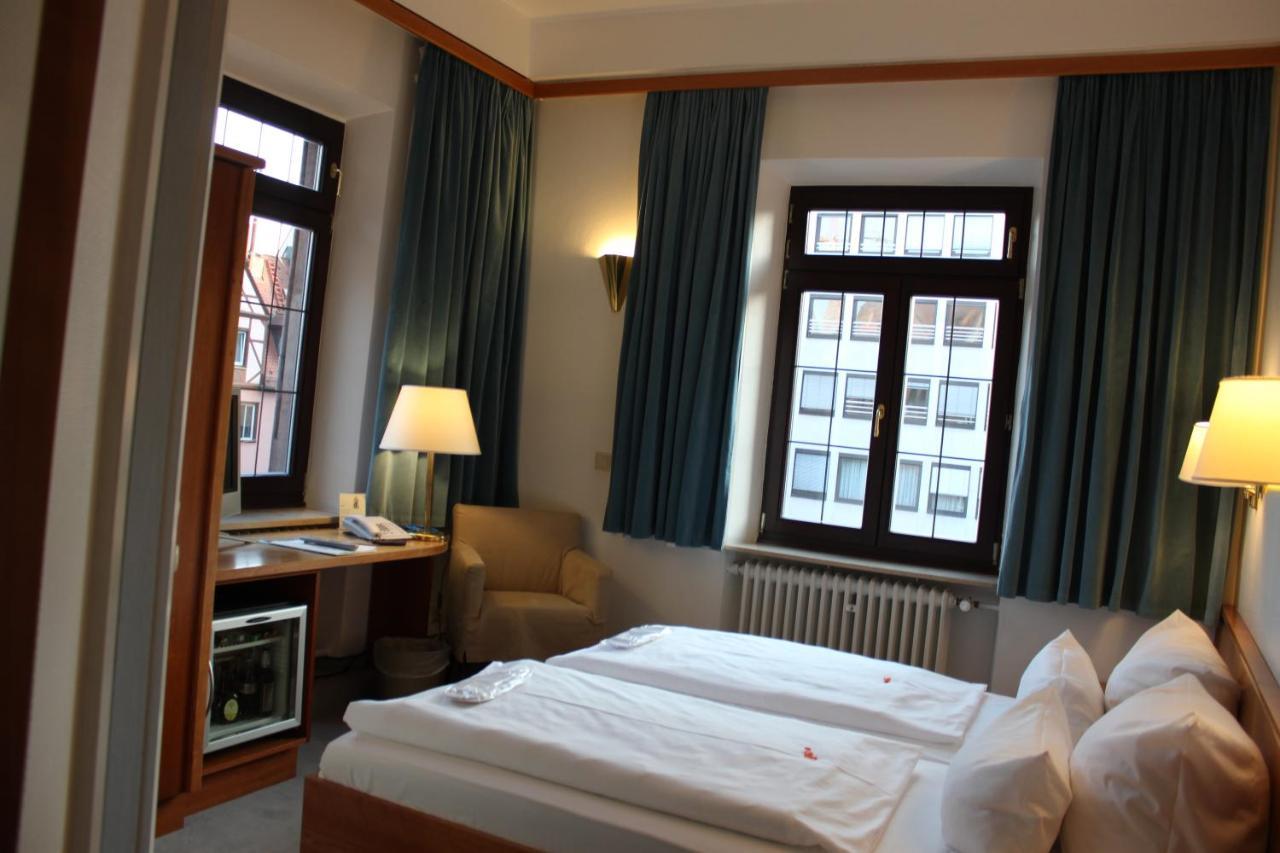 Hotel Deutscher Kaiser Norymberga Pokój zdjęcie